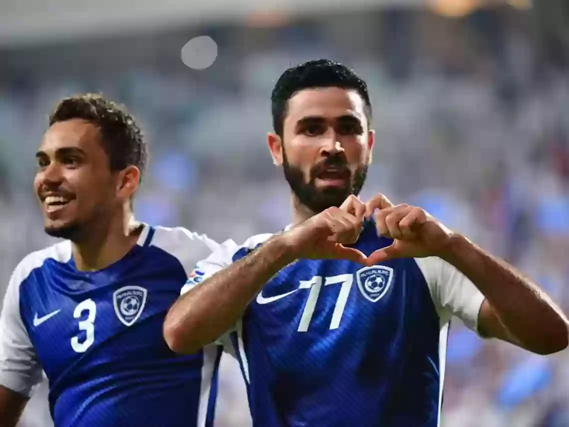 هذا اللاعب يترك معسكر الهلال ويعود إلى الرياض