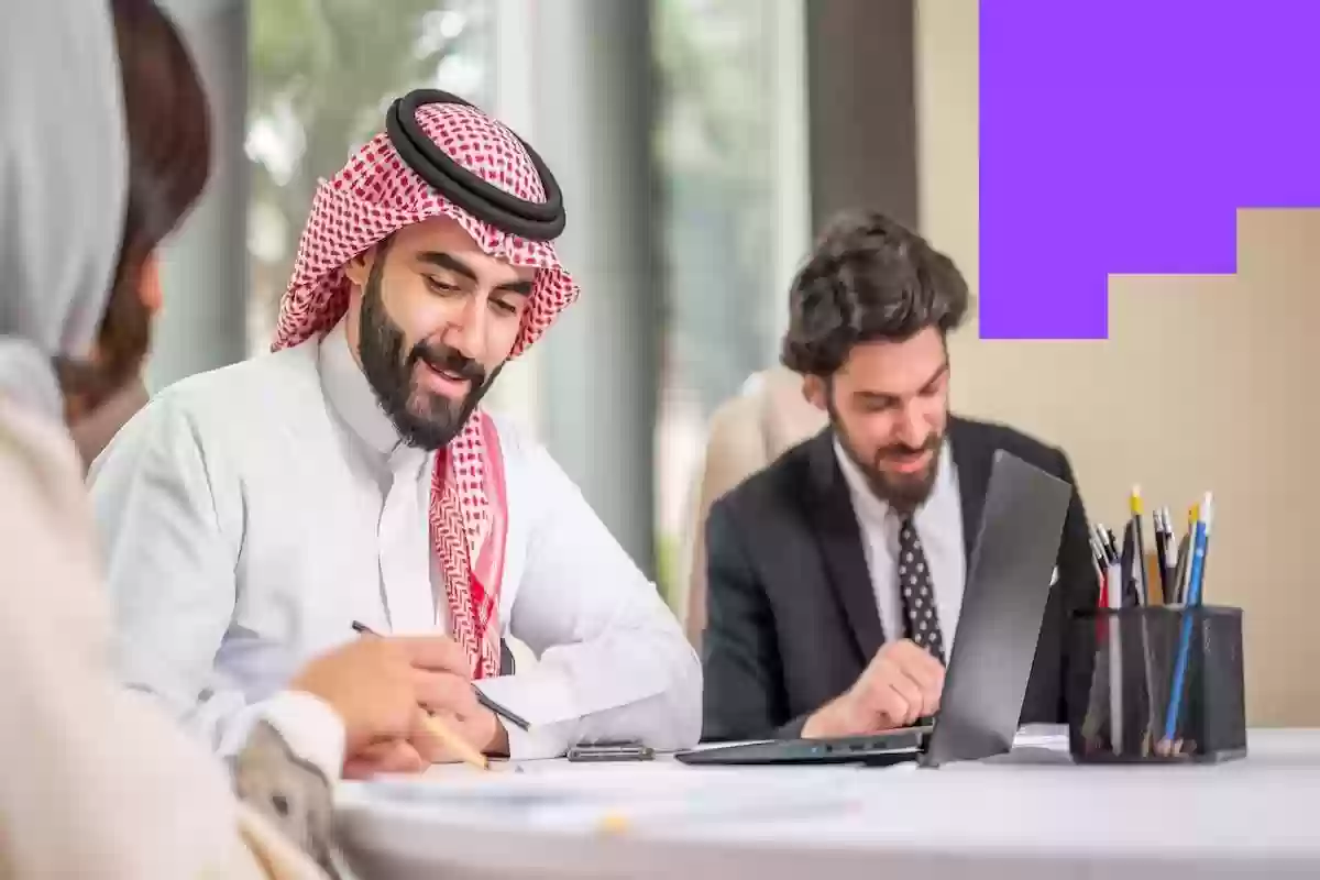 ما الفرق بين العقود في نظام العمل السعودي؟! إليك جميع الأنواع