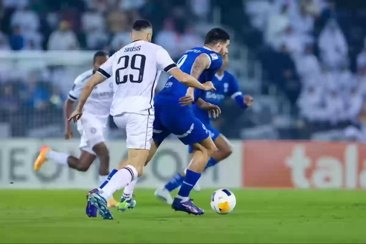 تعليق مثير للجدل بشأن التحكيم في مباراة الهلال والسد