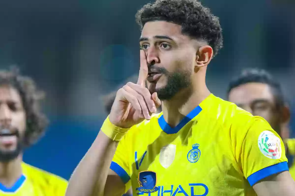 منافسة بين الاتحاد والأهلي على ضم عبدالإله العمري.. والنصر يرد